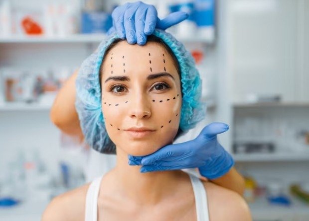 Best Cosmetic Surgery in Delhi