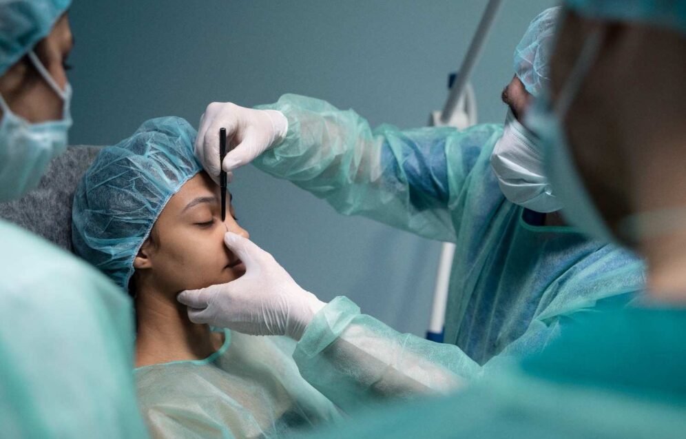 Best Plastic Surgeon in Delhi