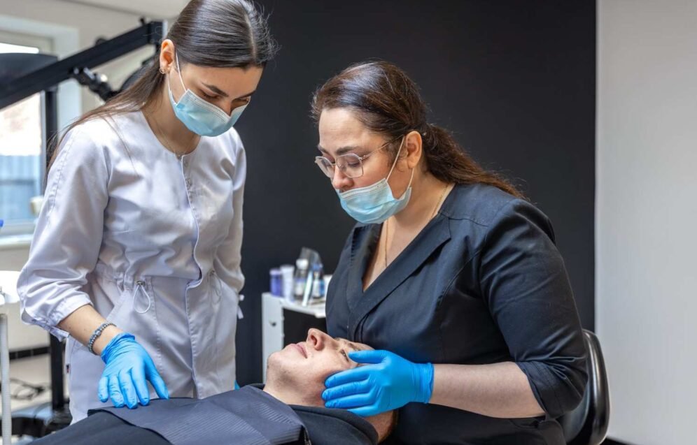 Best Cosmetic Surgeon in Narela Best Cosmetic Surgeon in Narela