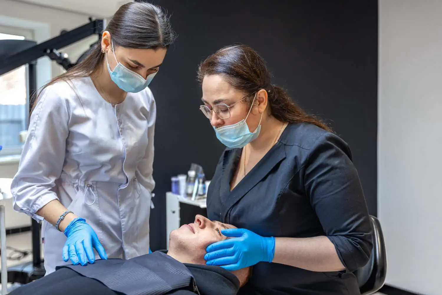 Best Cosmetic Surgeon in Narela