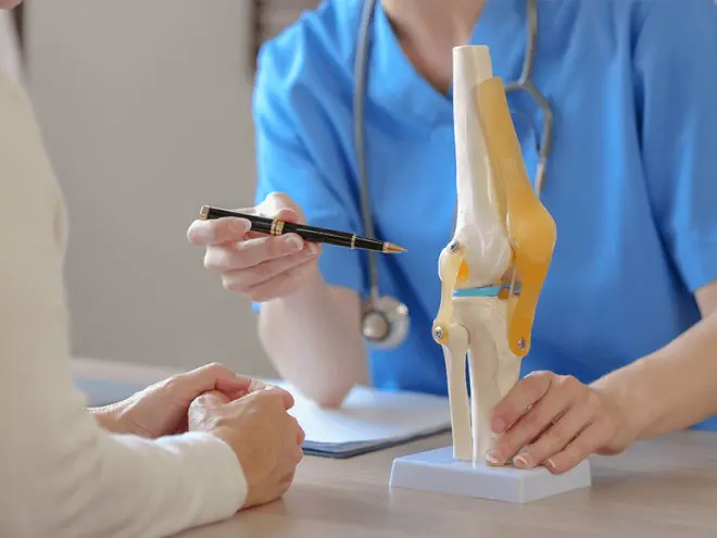 Knee Replacement Surgeon in Narela